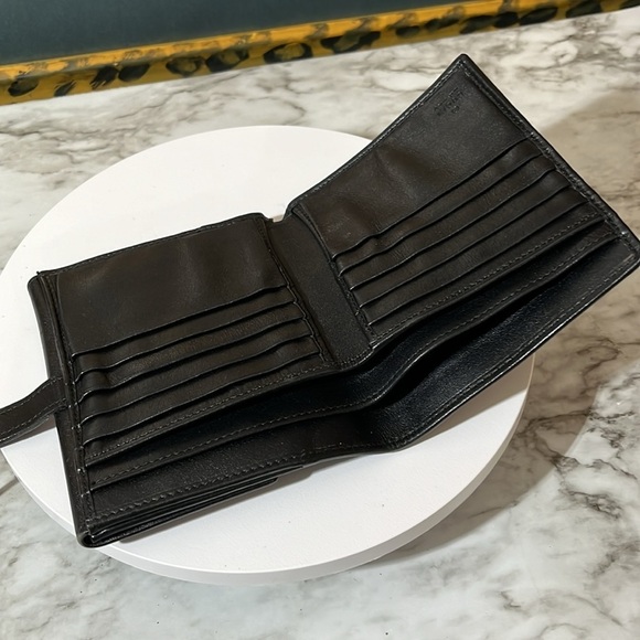 GUCCI SHERRY LINE SUEDE AND LEATHER WALLET - Picture 8 of 16